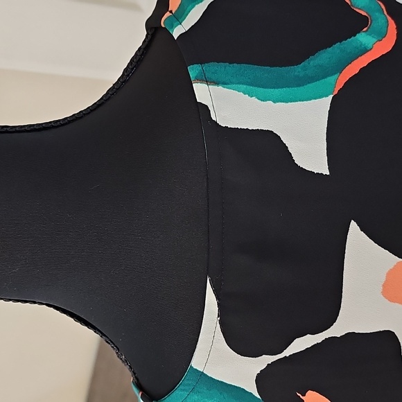 Tank Top - Picture 9 of 16